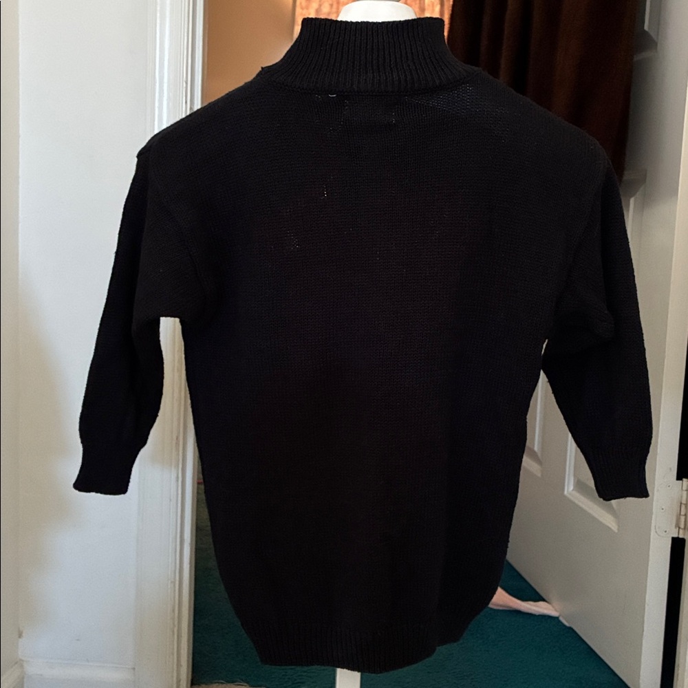 Vintage Fit Knit Black & Gold Sweater - Picture 10 of 10